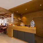 Dorfer 3*