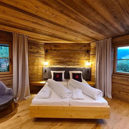 Dorfer Hotel 3*