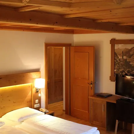 Dorfer 호텔 그로살