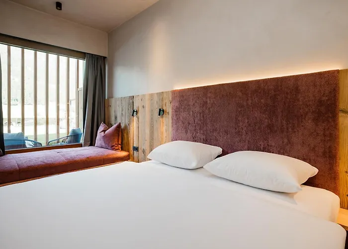 Dorfer Hotel